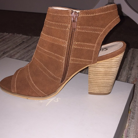 Shellys Talia tan open toe bootie - Picture 2 of 5